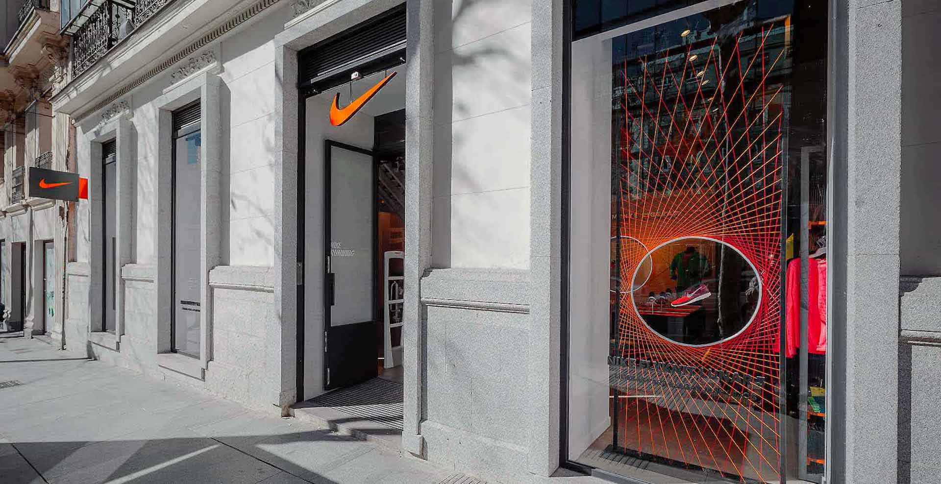 Sinceramente Están familiarizados célula Nike Store Madrid - INSTORE